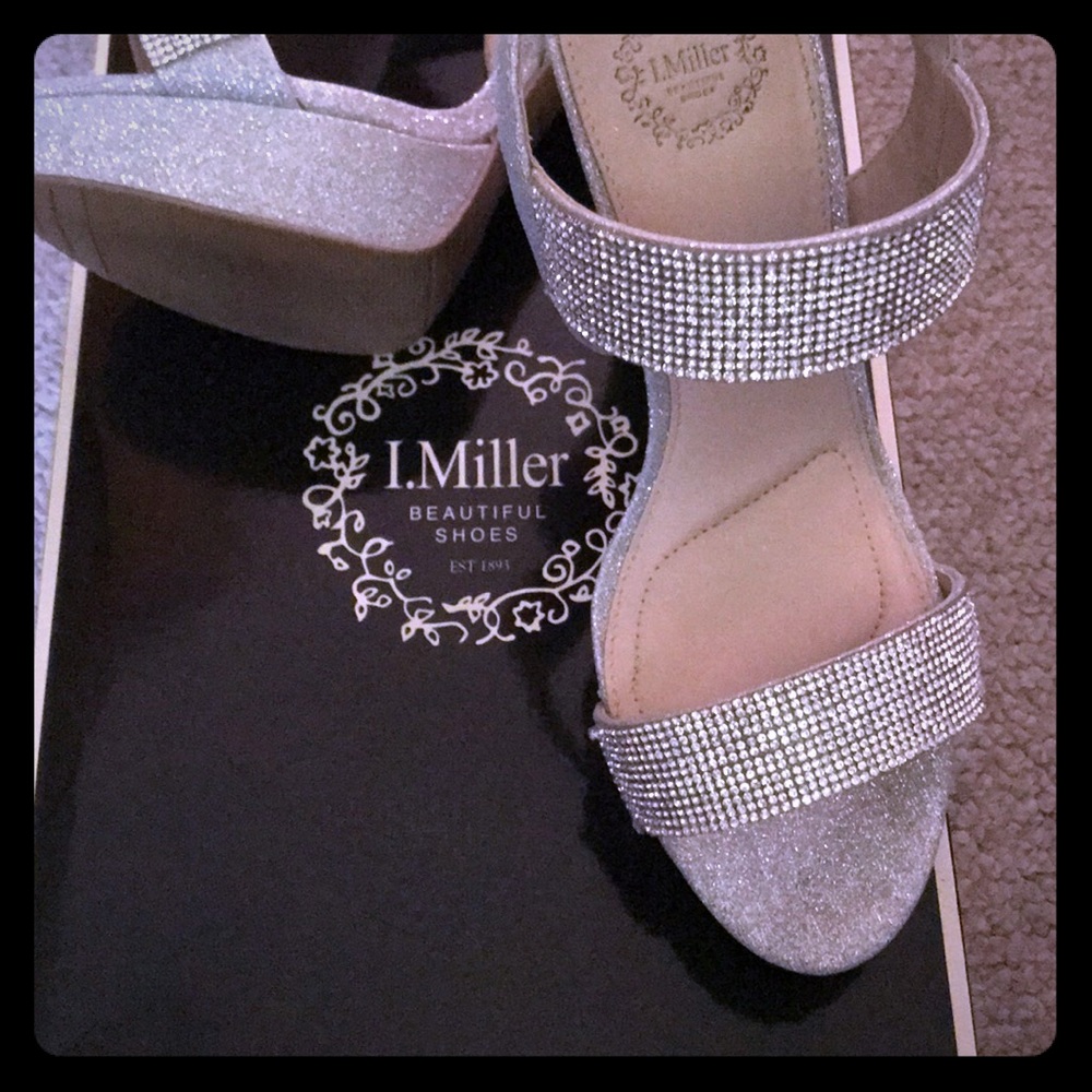 Worn once! Silver I. Miller Myrtle heels! W/ box - Picture 1 of 6